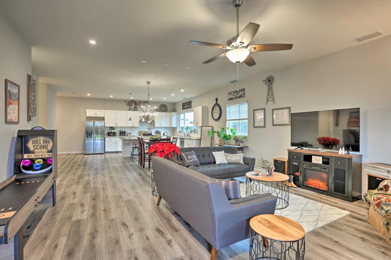 Stunning Clovis Home About 1 Mile To Old Town! Bagian luar foto